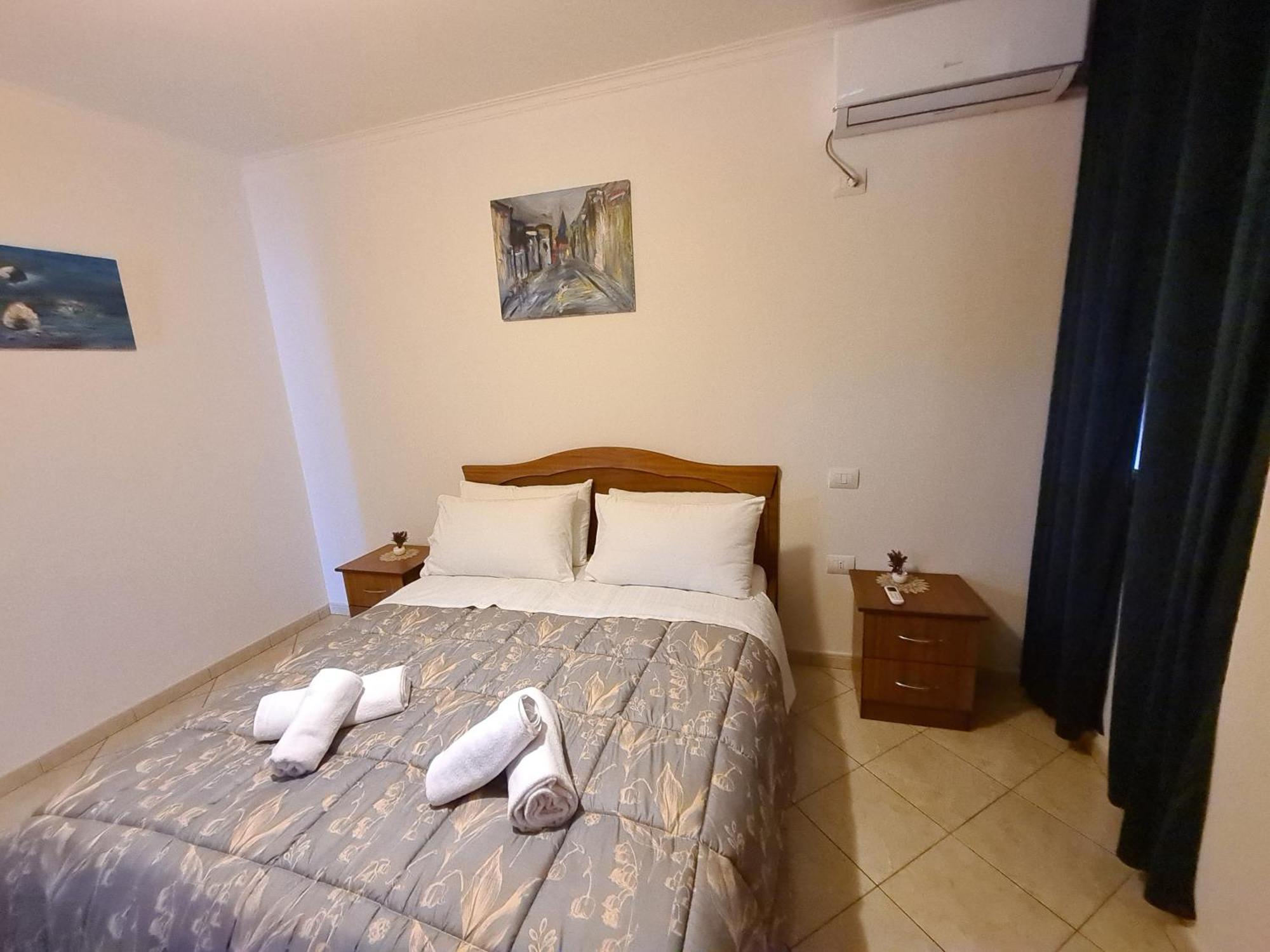 Erin Apartments Vlorë Екстериор снимка