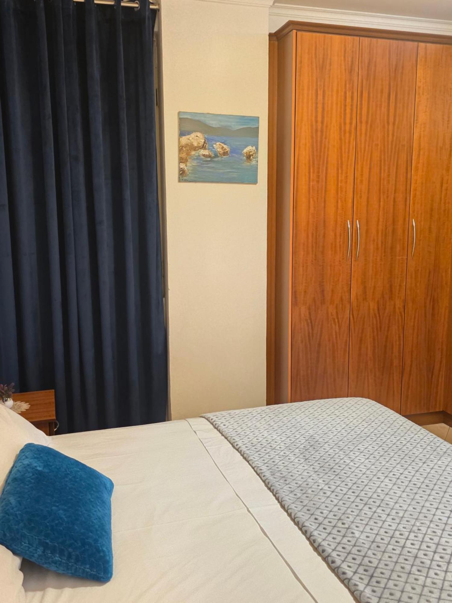 Erin Apartments Vlorë Екстериор снимка