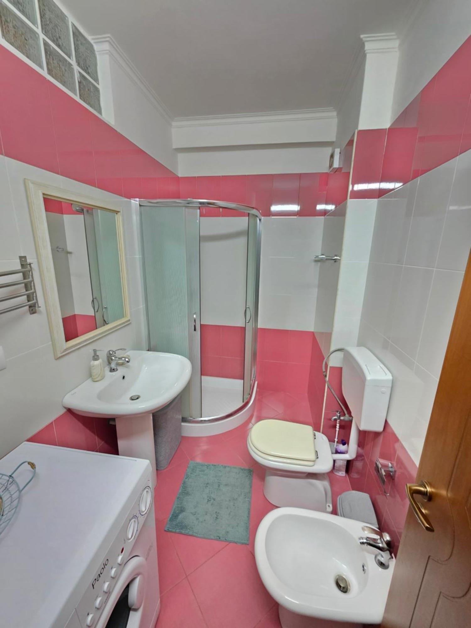 Erin Apartments Vlorë Екстериор снимка